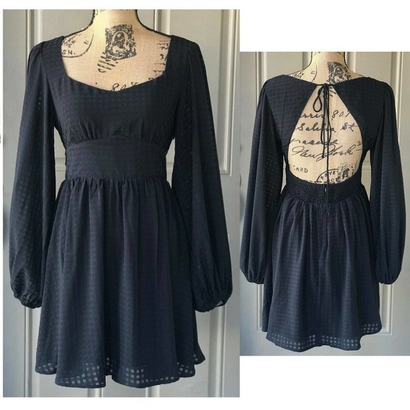 Princess Polly Black BOWEN Mini Dress Size 4 - Picture 2 of 5